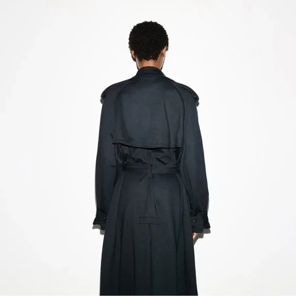 NWT Skims Boyfriend Fleece Trench Coat size Medium - Picture 6 of 8